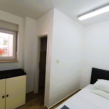 Apartments In Turanj, 20M From The Beach Sukošan Exterior foto