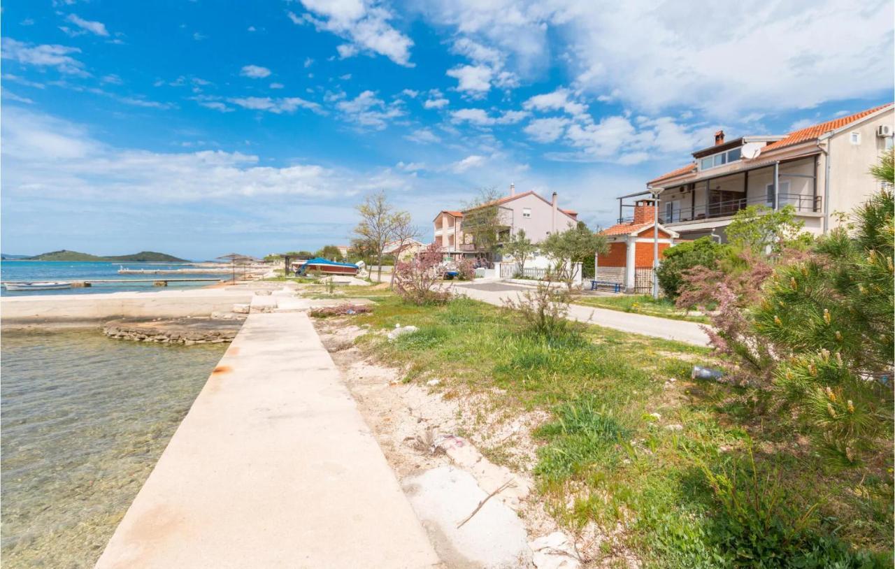 Apartments In Turanj, 20M From The Beach Sukošan Exterior foto